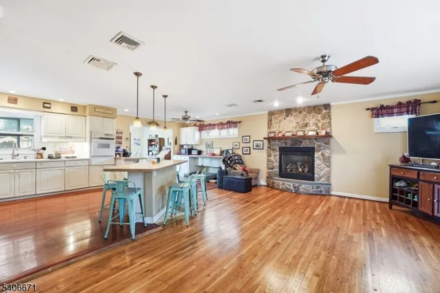 $850,000 | 15 Ridge Road, Parsippany, NJ 07054