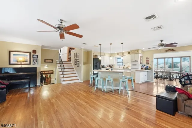 $850,000 | 15 Ridge Road, Parsippany, NJ 07054