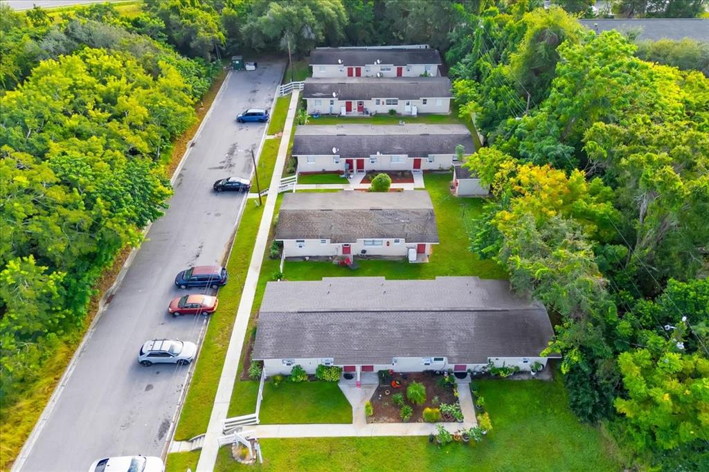 757-797 Roane Road Clermont, FL 34711 - Photo 17 of 17 an aerial view of a house with a garden