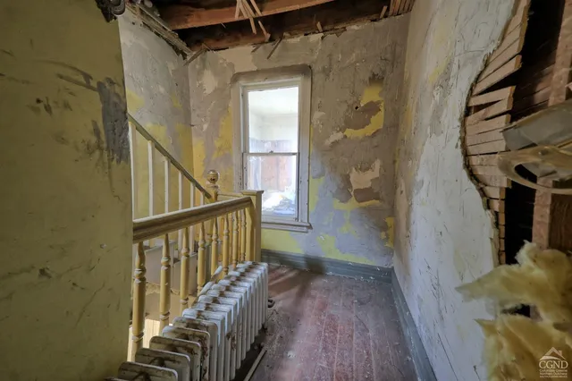 $280,000 | 228 Water Street, Catskill, NY 12414