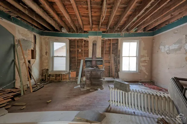 $280,000 | 228 Water Street, Catskill, NY 12414