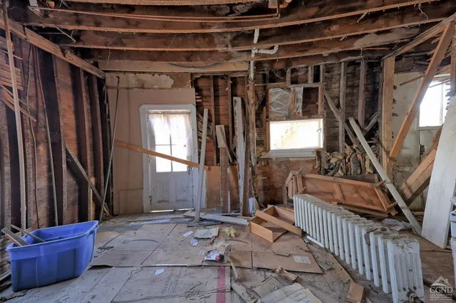 $280,000 | 228 Water Street, Catskill, NY 12414