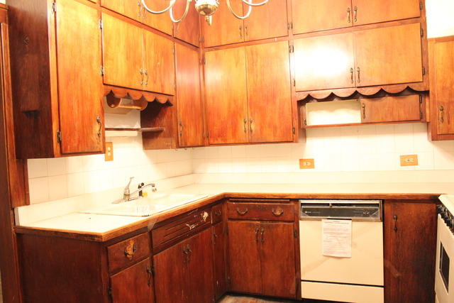 270 Lessenden Place Elgin, IL 60120 - Photo 12 of 24