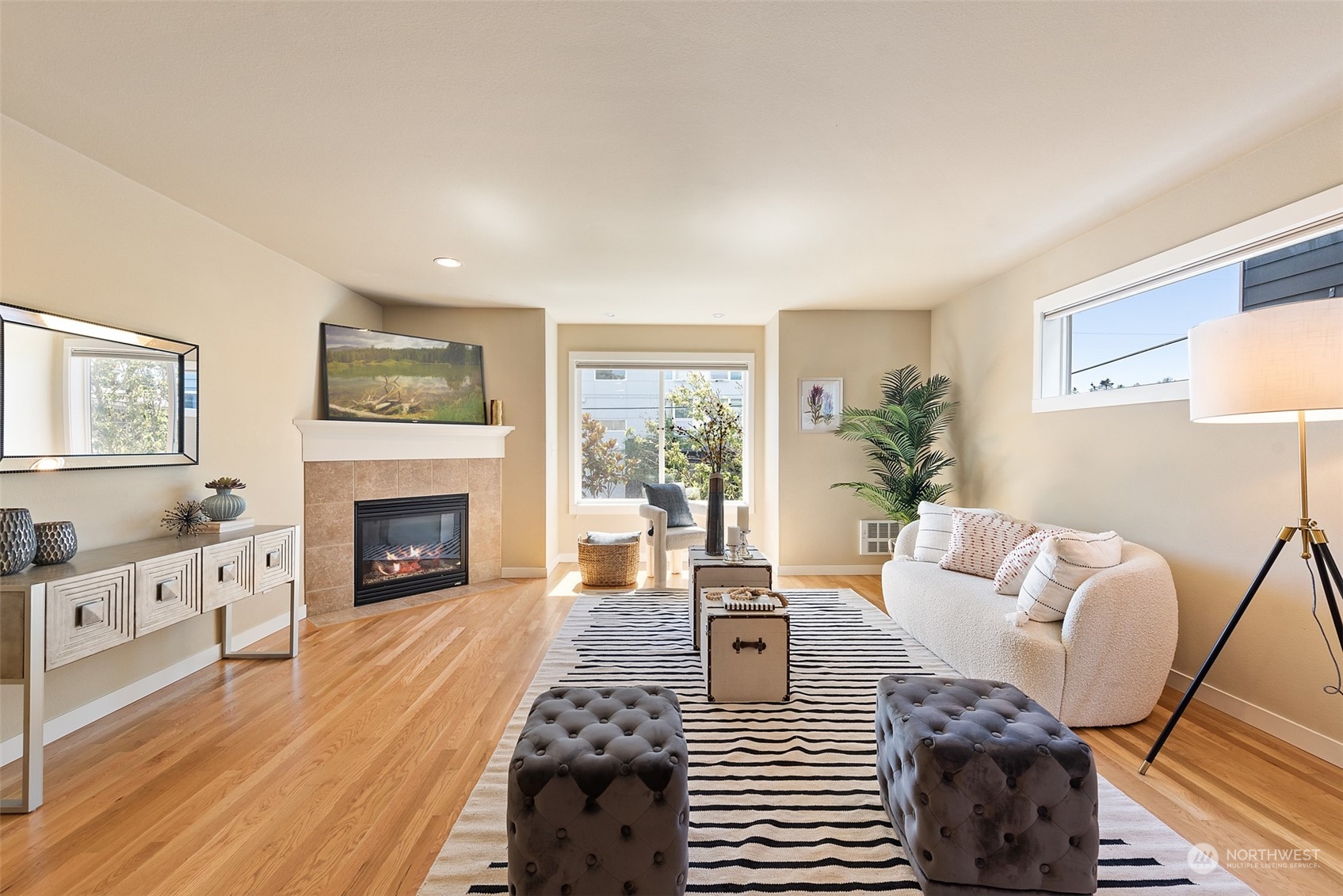 950 North 96th Street Seattle, WA 98103 - Photo 1 of 20 Gallery Image 1