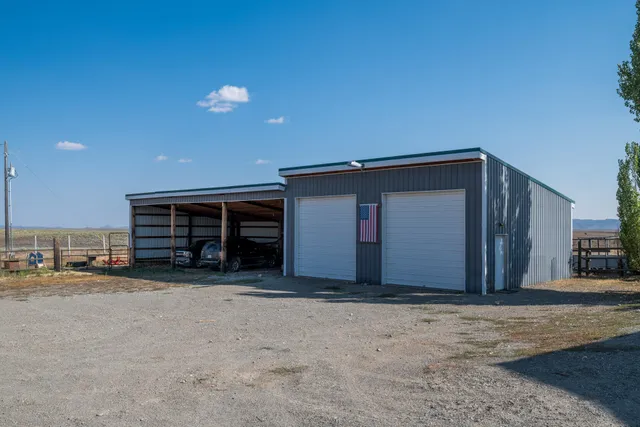 $785,000 | 1095 Highway 20, Fairfield, ID 83327