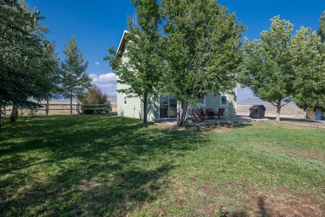 $785,000 | 1095 Highway 20, Fairfield, ID 83327