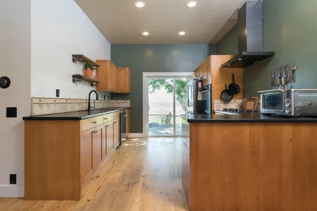 $785,000 | 1095 Highway 20, Fairfield, ID 83327