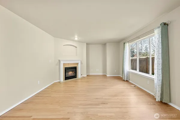 $549,999 | 12823 166th St Court East, Puyallup, WA 98374