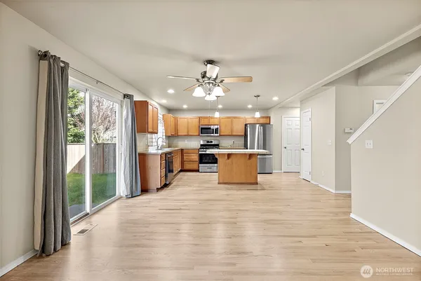 $549,999 | 12823 166th St Court East, Puyallup, WA 98374