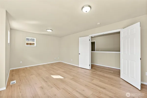 $549,999 | 12823 166th St Court East, Puyallup, WA 98374