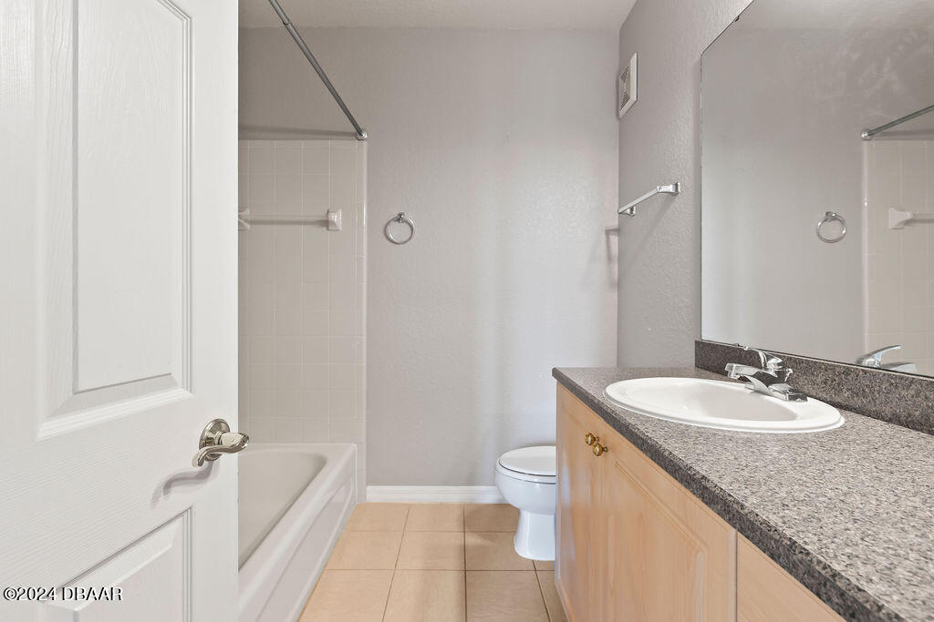 830 Airport Road, Unit 215 Port Orange, FL 32128 - Photo 16 of 30 KBP_5051
