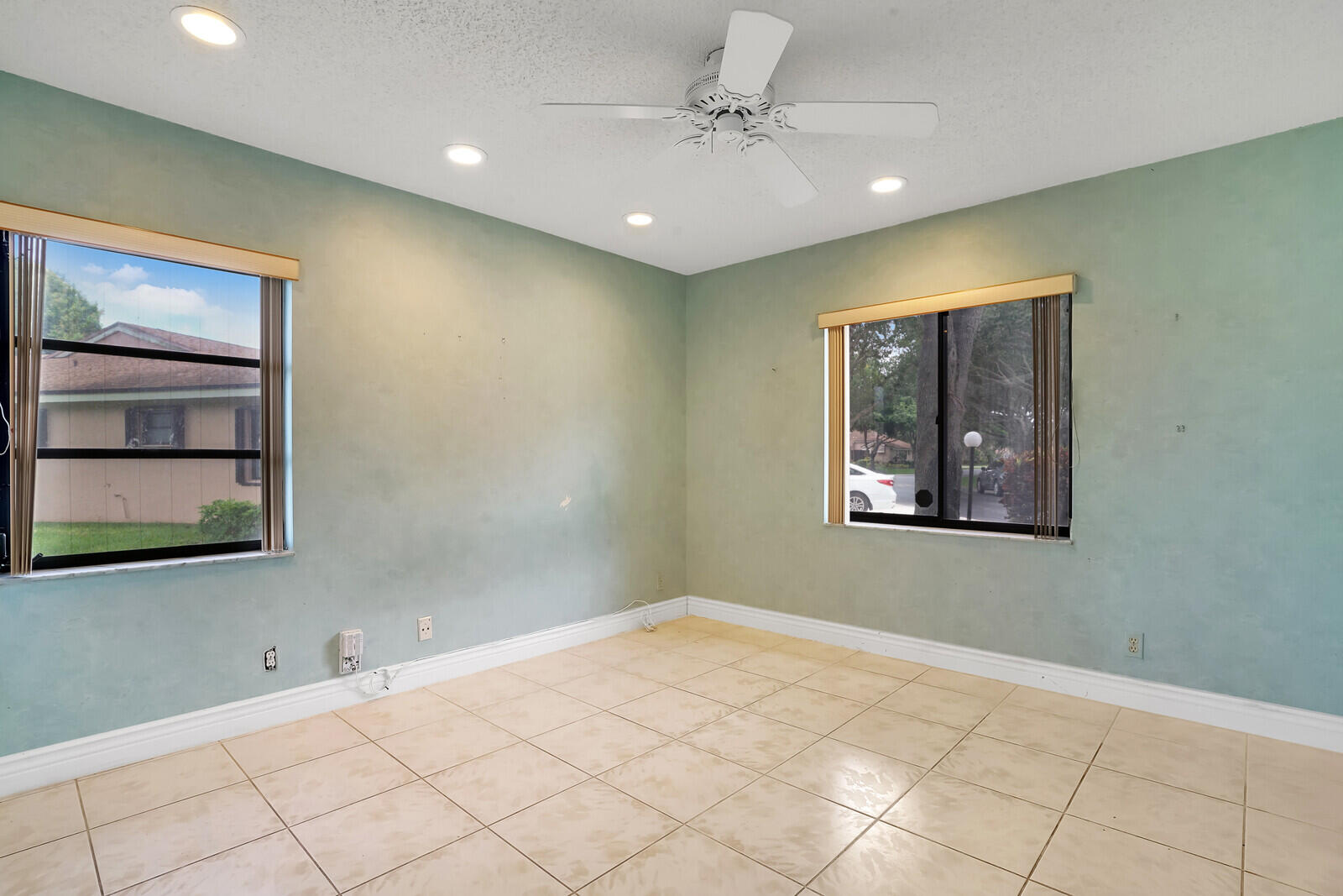 8253 Summersong Terrace Boca Raton, FL 33496 - Photo 17 of 33 RX-10997347