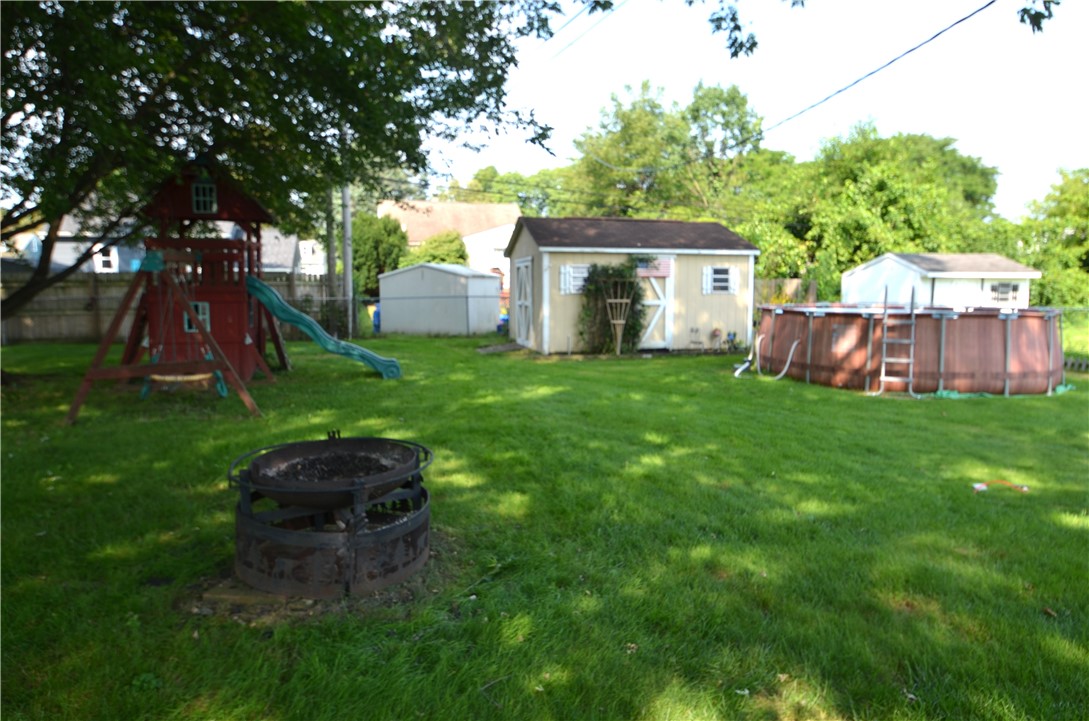 225 Hildegarde Road Greece, NY 14626 - Photo 4 of 19 Gallery Image 4