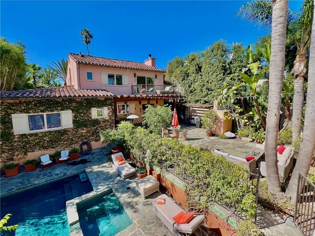 $4,450,000 | 3524 Grand View Boulevard, Los Angeles, CA 90066