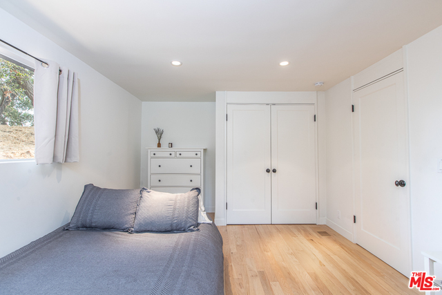 20944 Waveview Drive Topanga, CA 90290 - Photo 18 of 30