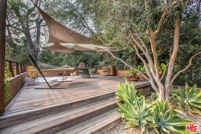 20944 Waveview Drive Topanga, CA 90290 - Photo 30 of 30