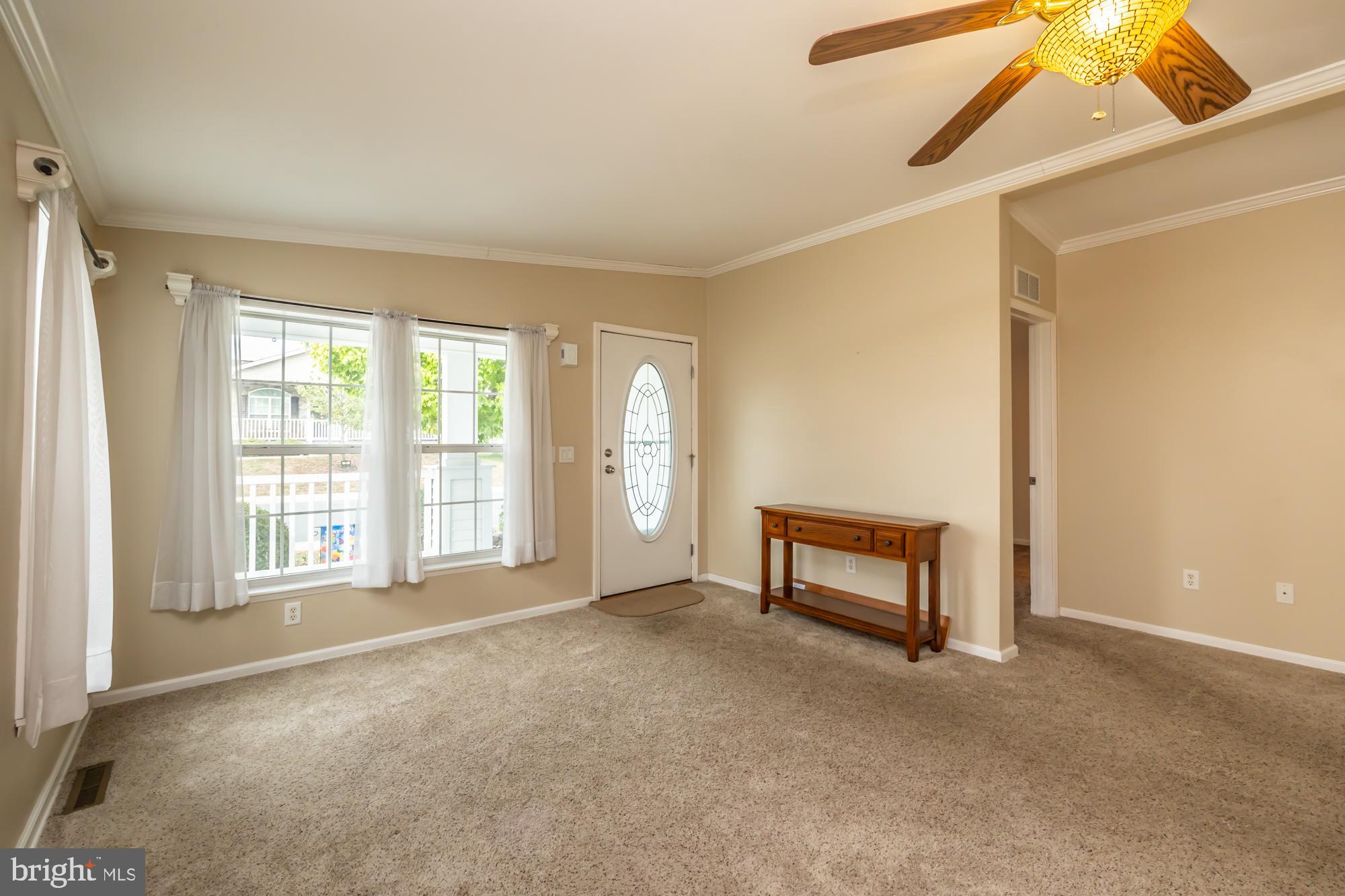 81 Westin Road Douglassville, PA 19518 - Photo 10 of 45 Living Room
