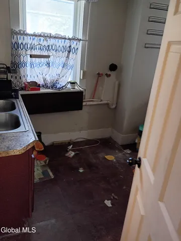 $150,000 | 408 Williams Street, Troy, NY 12180