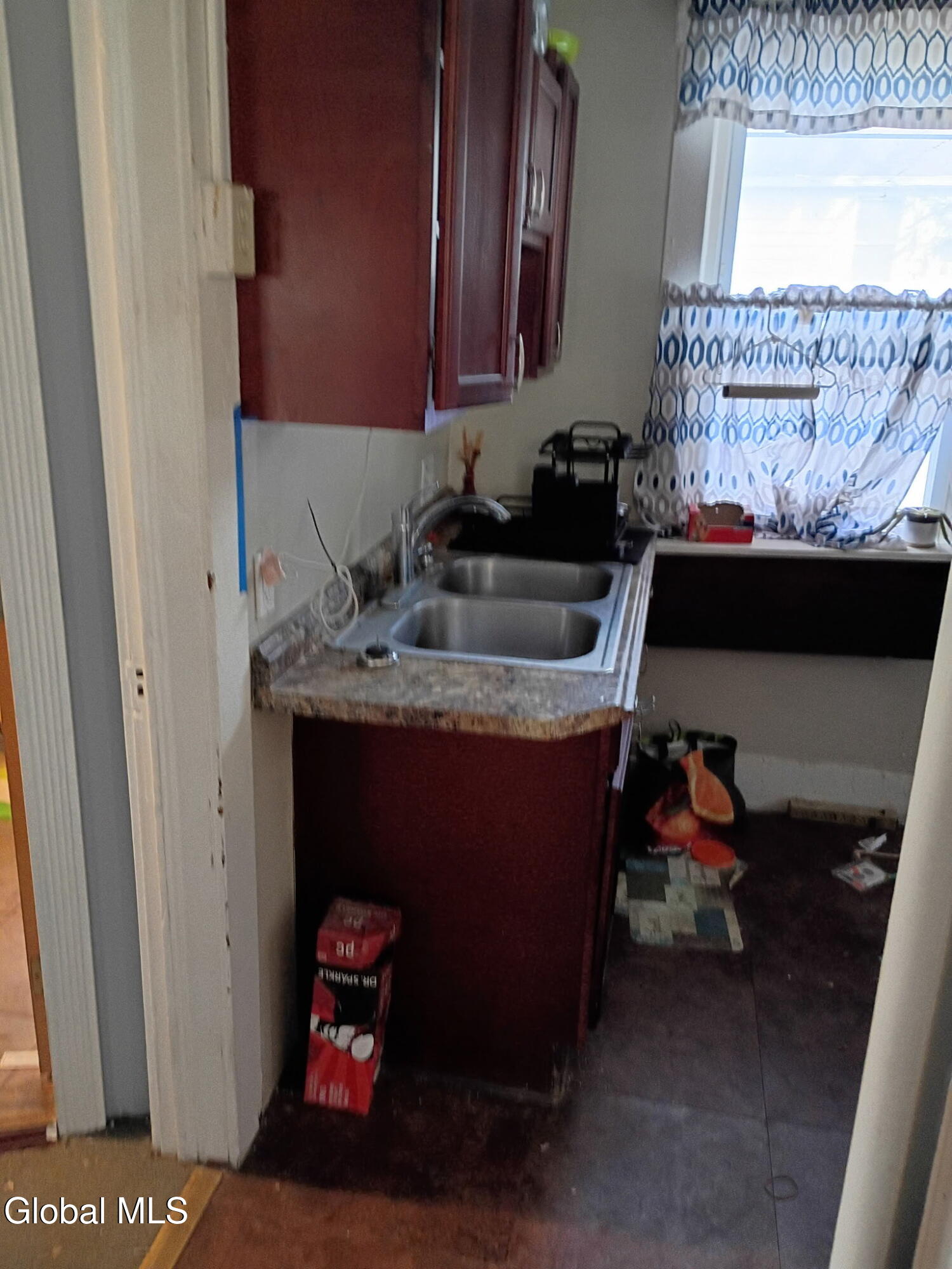 408 Williams Street Troy, NY 12180 - Photo 47 of 52 954686120522459873