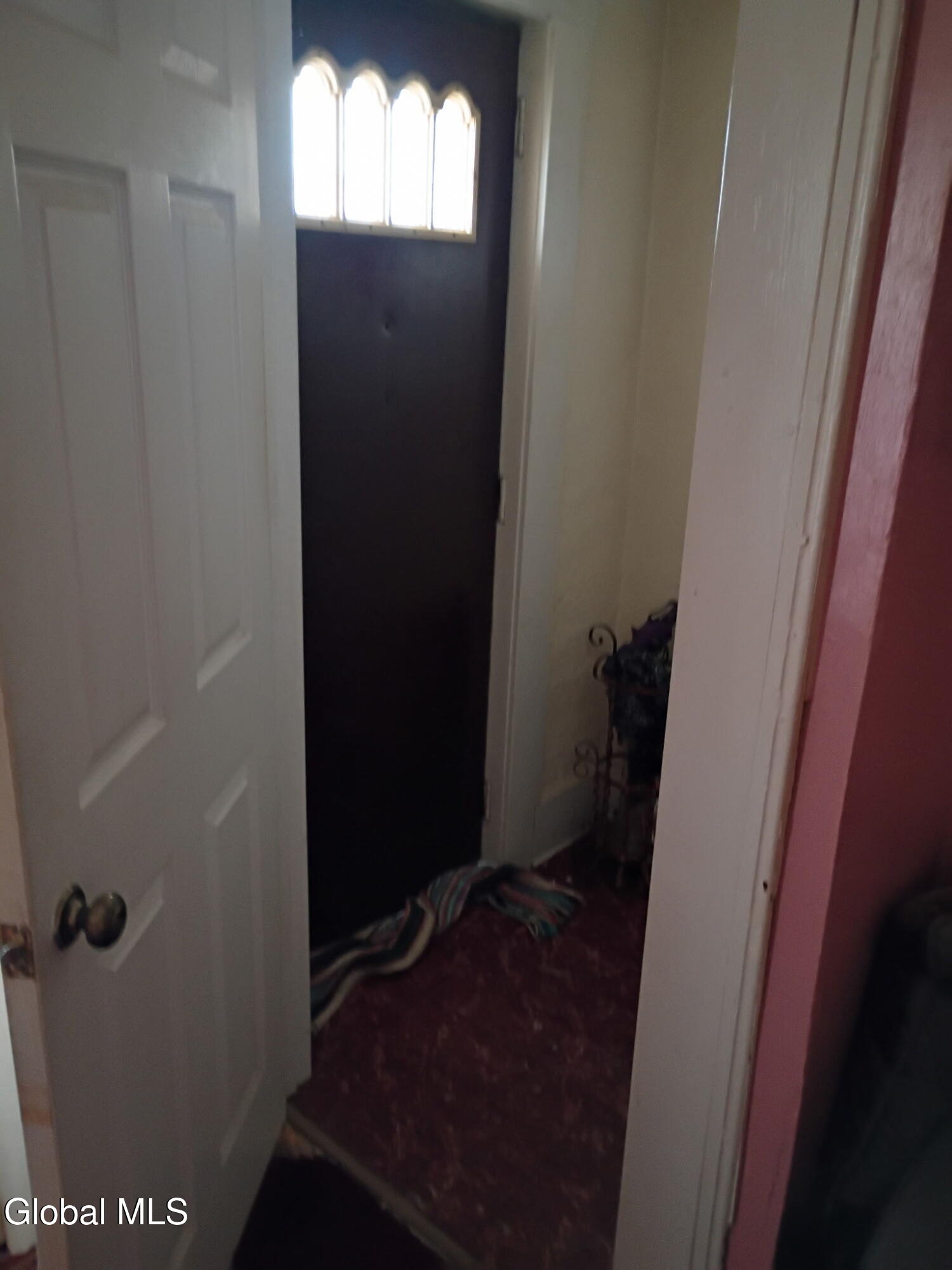 408 Williams Street Troy, NY 12180 - Photo 7 of 52 4450688090388377281