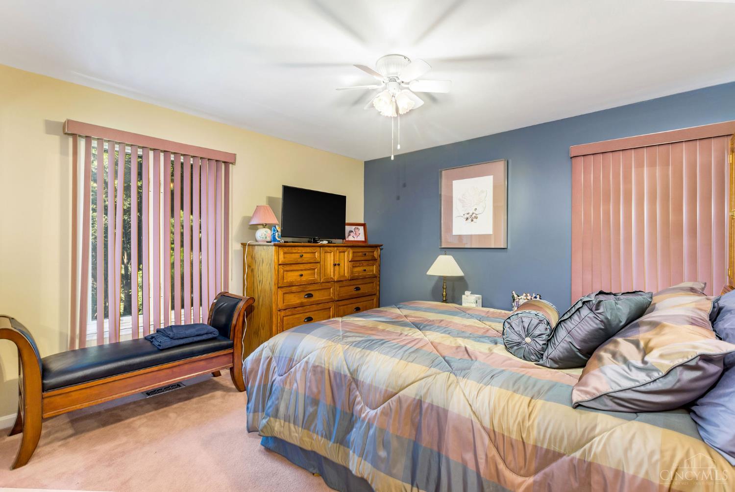 4885 Beechwood Road Cincinnati, OH 45244 - Photo 38 of 51
