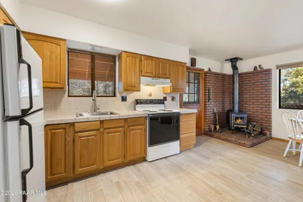 $409,900 | 8520 South Hoot Owl Ridge Drive, Prescott, AZ 86303