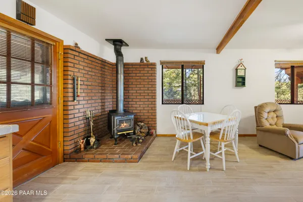 $409,900 | 8520 South Hoot Owl Ridge Drive, Prescott, AZ 86303