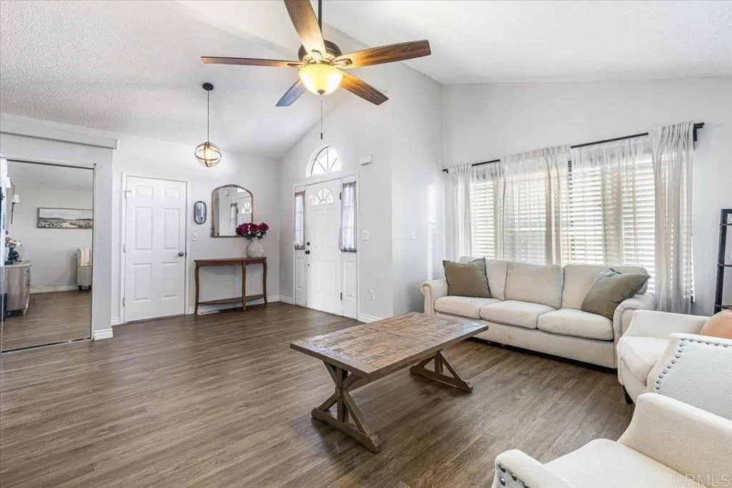 15935 Spring Oaks Road, Unit 168 El Cajon, CA 92021 - Photo 3 of 21