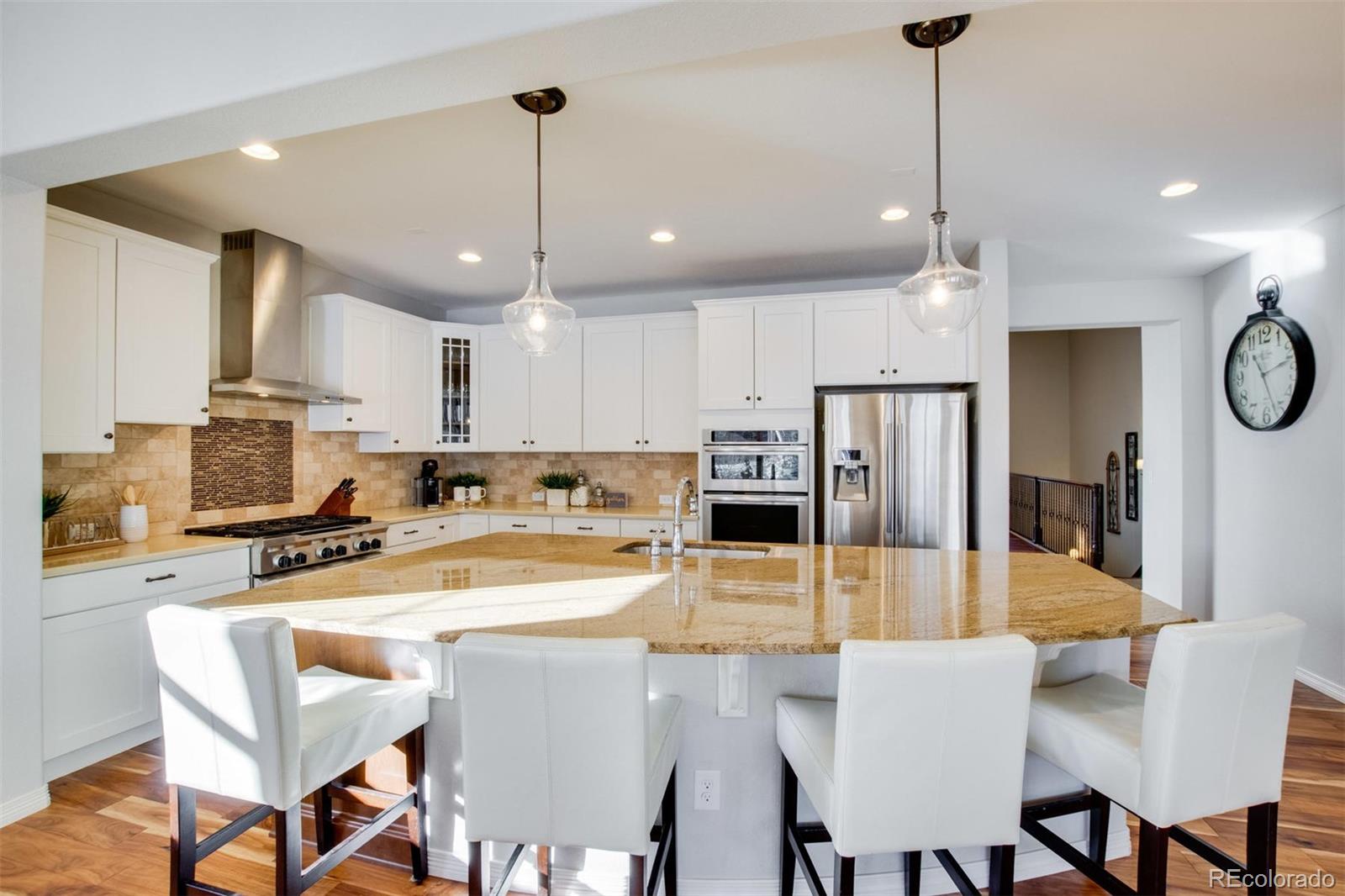 10560 Soulmark Way Highlands Ranch, CO 80126 - Photo 5 of 40 Gallery Image 5