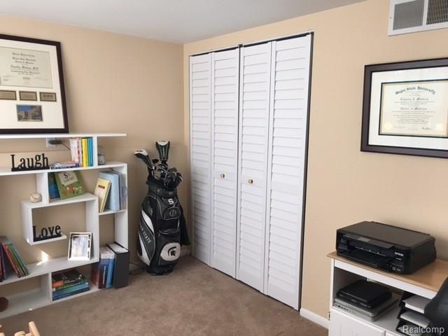 823 Langdon Court Rochester, MI 48307 - Photo 17 of 19