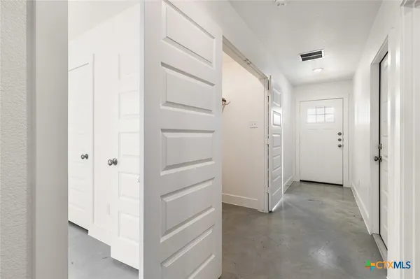 $1,450 | 522 Campus Street, Troy, TX 76579