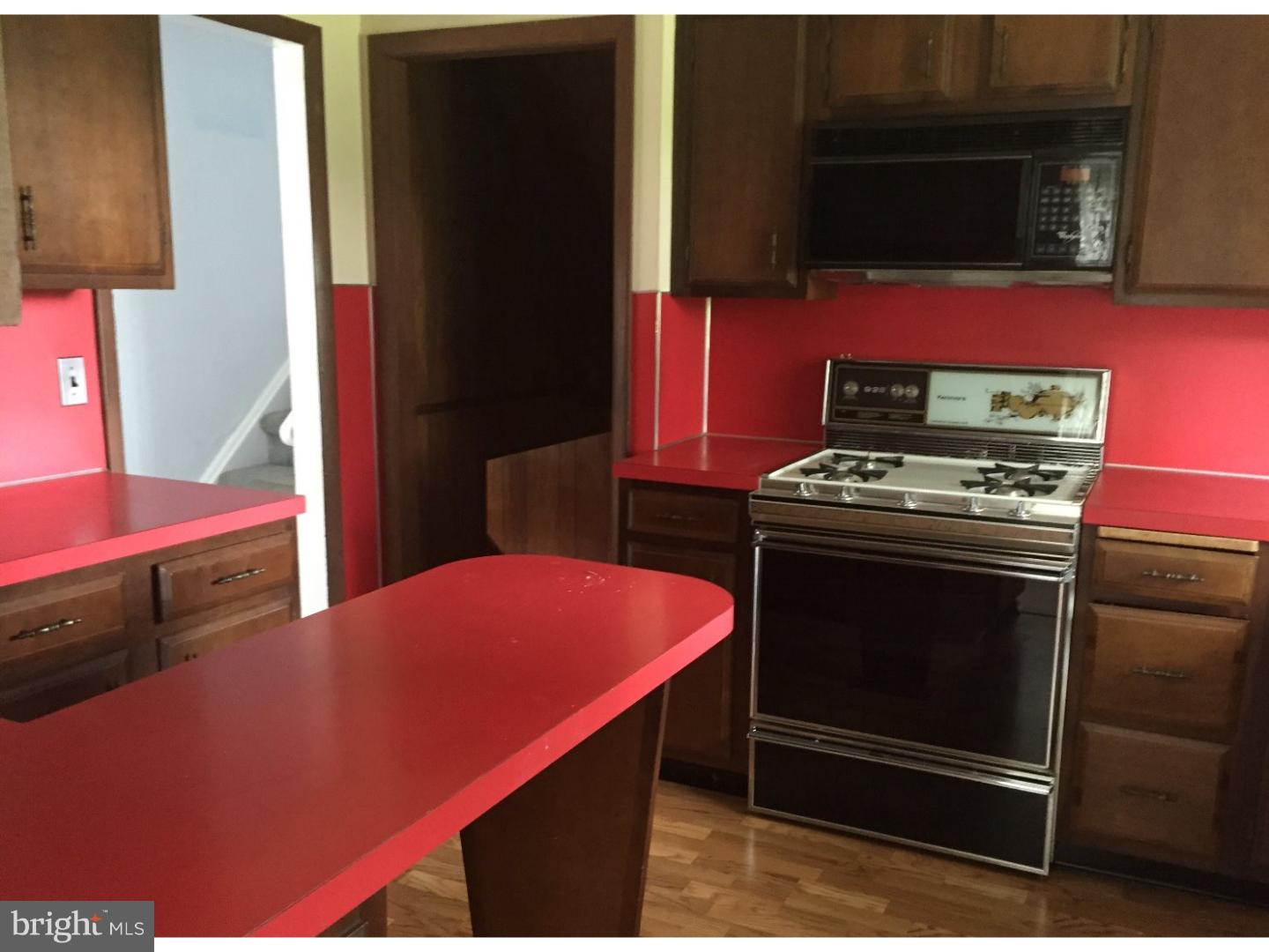 2 Kim Valley Road Trenton, NJ 08620 - Photo 5 of 23 Gallery Image 5