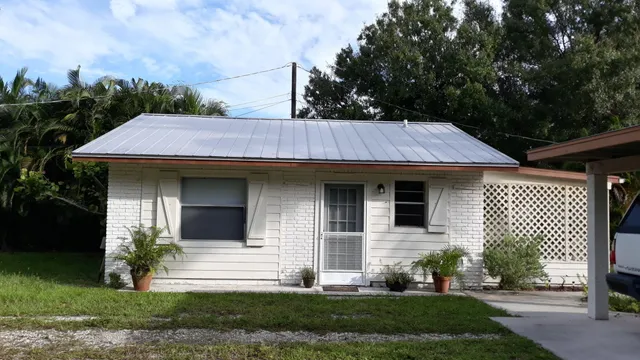 $1,120 | 5306 Pinetree Drive, Fort Pierce, FL 34982