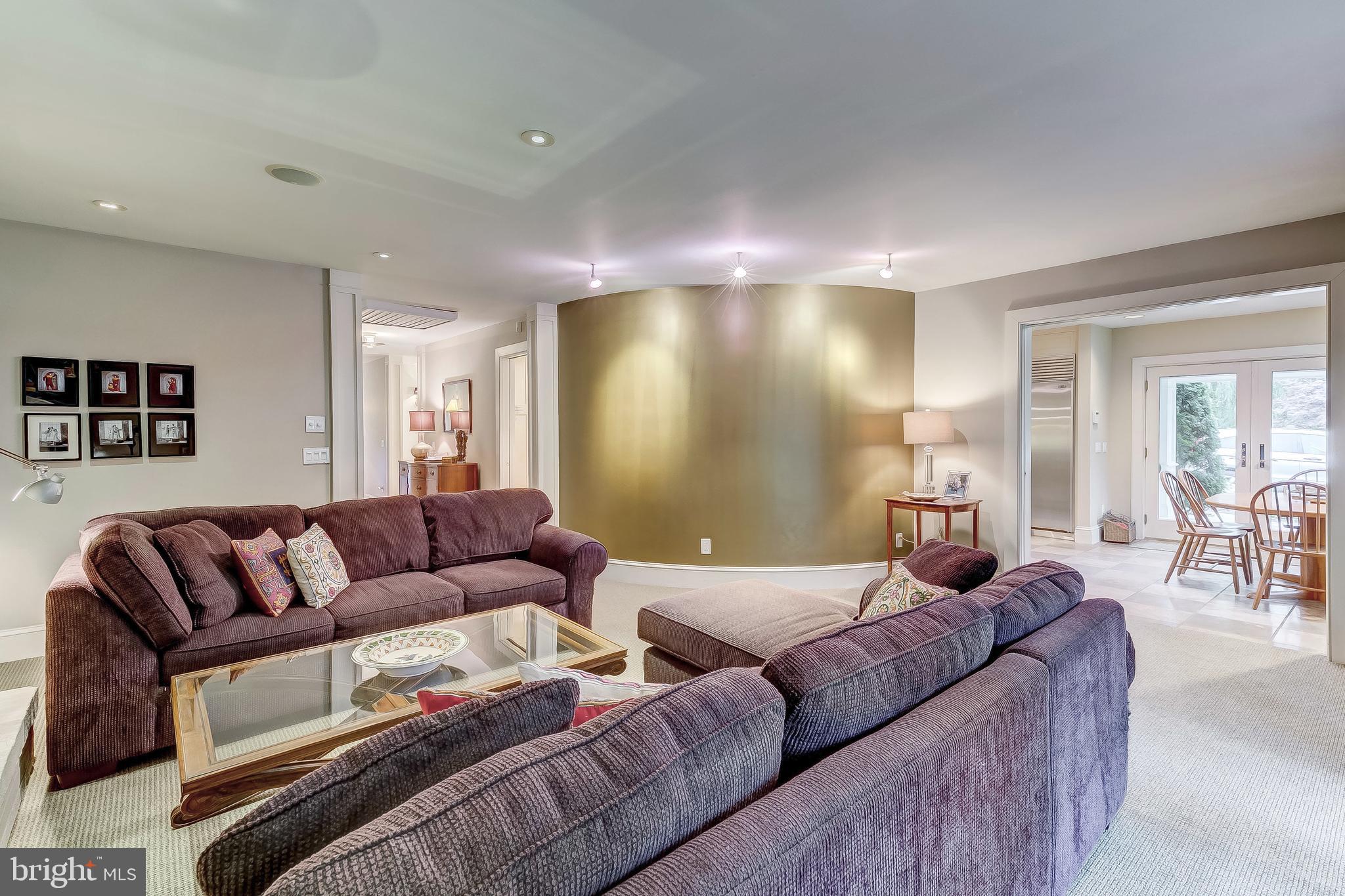 10600 Candlewick Road Stevenson, MD 21153 - Photo 23 of 47 Family Room