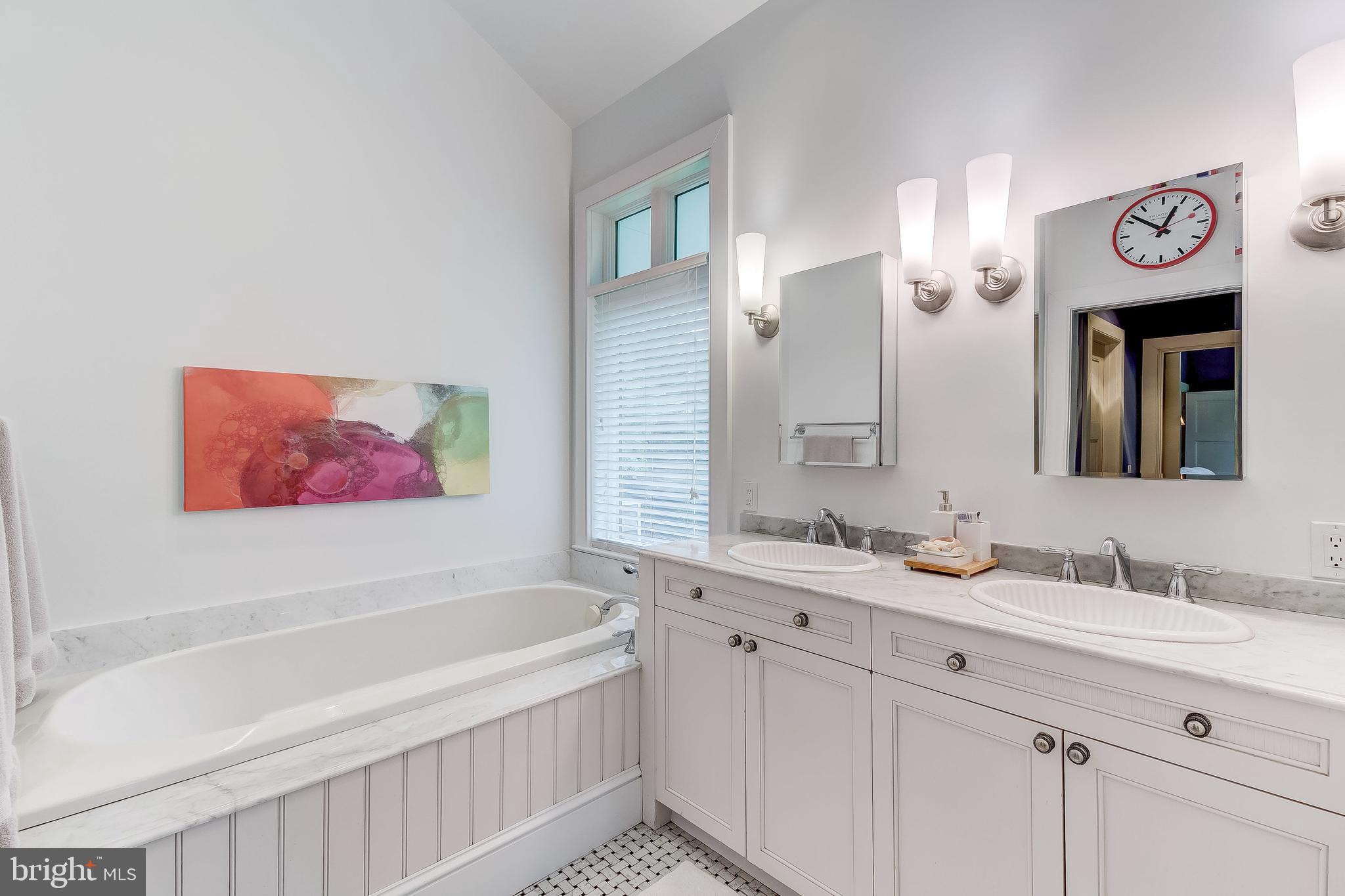 10600 Candlewick Road Stevenson, MD 21153 - Photo 31 of 47 Master Bath
