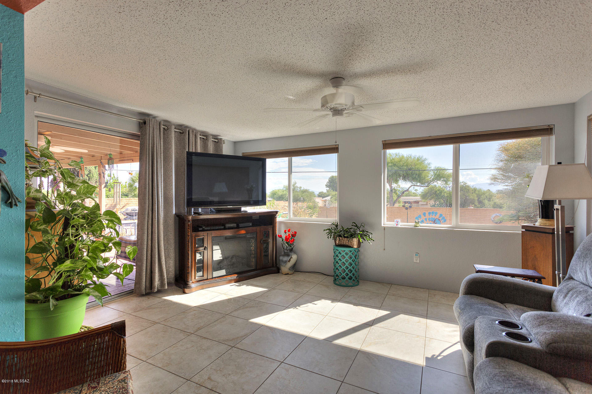 1418 North Rio-Santa Cruz Green Valley, AZ 85614 - Photo 4 of 25 Gallery Image 4
