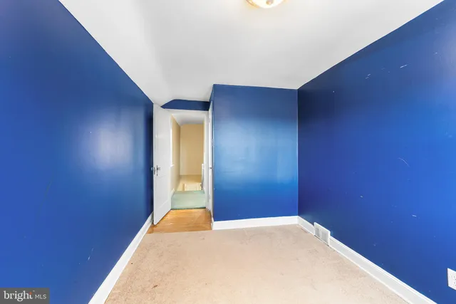 a bedroom with a bed