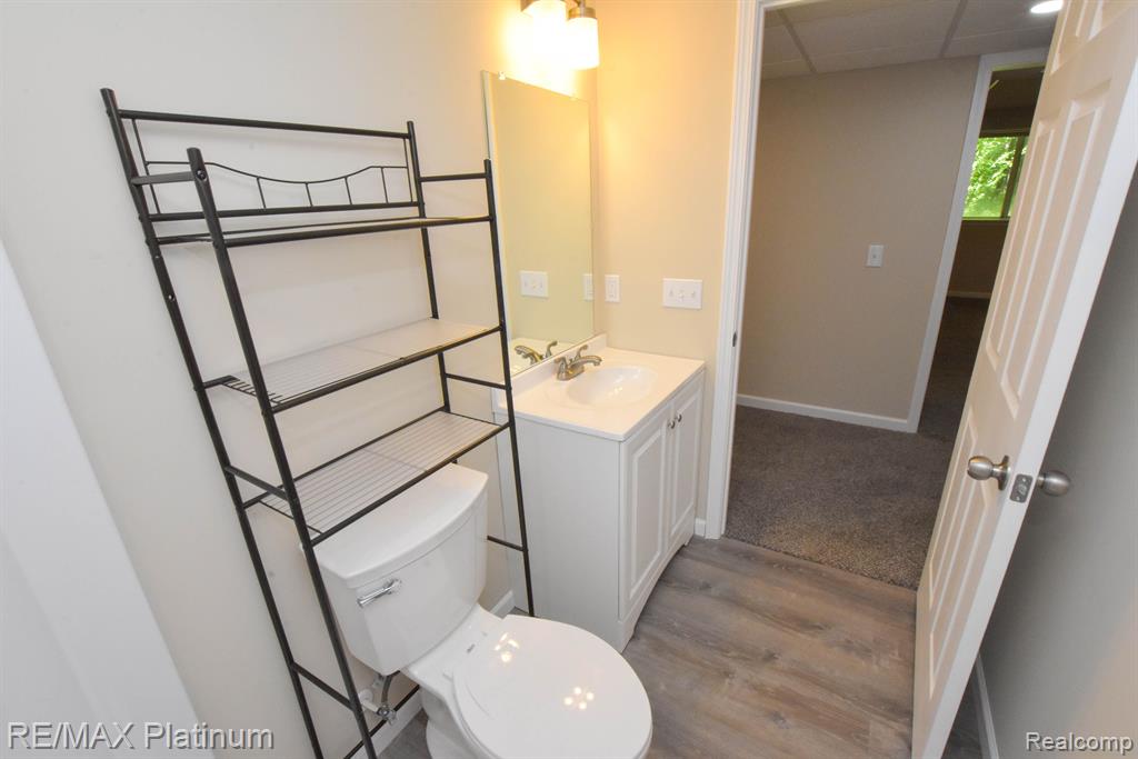 977 Kenneth Court Howell, MI 48843 - Photo 32 of 40 Gallery Image 32