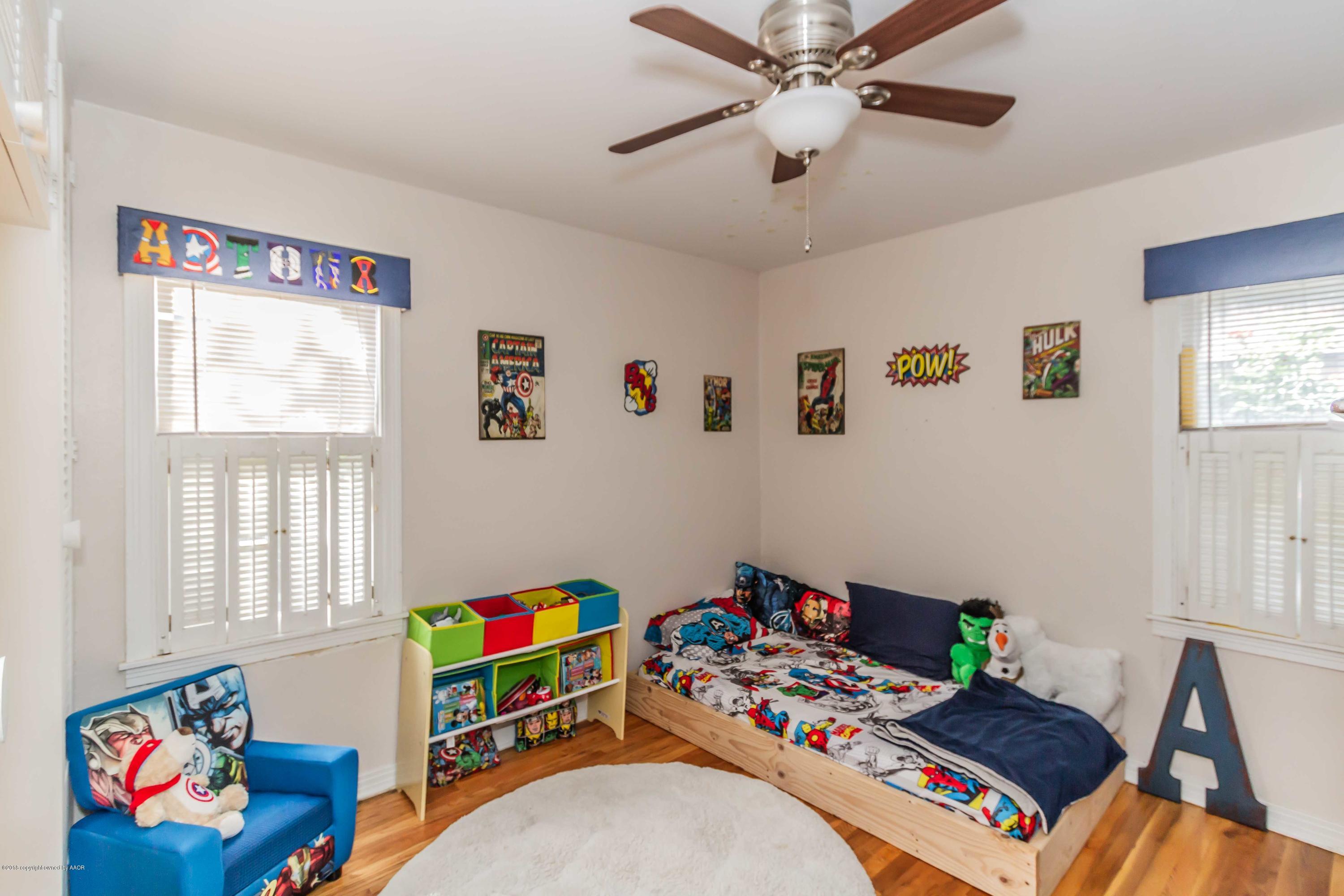 4301 Parker Street Amarillo, TX 79110 - Photo 22 of 42 BEDROOM 3 VIEW 1