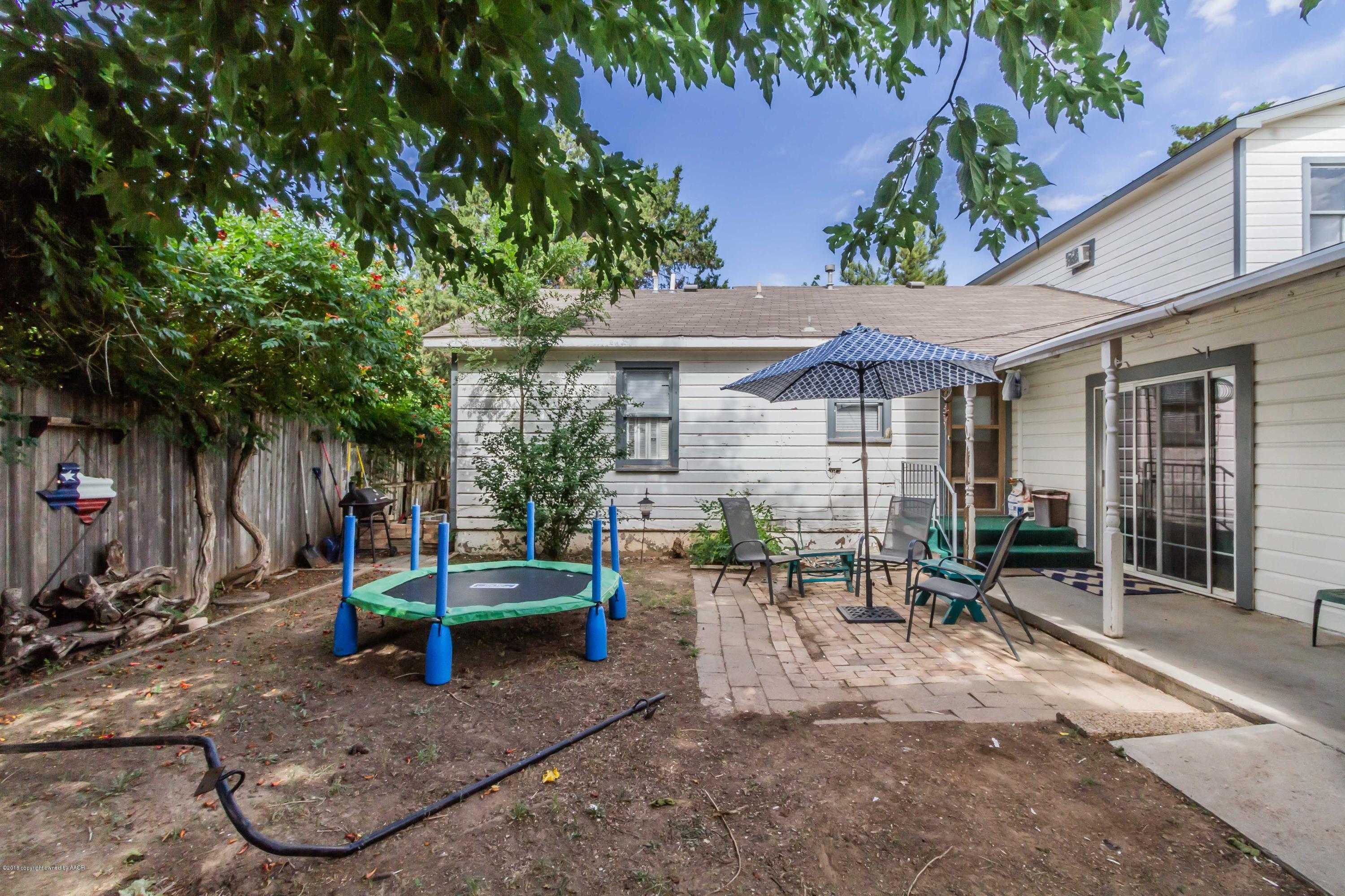 4301 Parker Street Amarillo, TX 79110 - Photo 41 of 42 BACKYARD VIEW 1