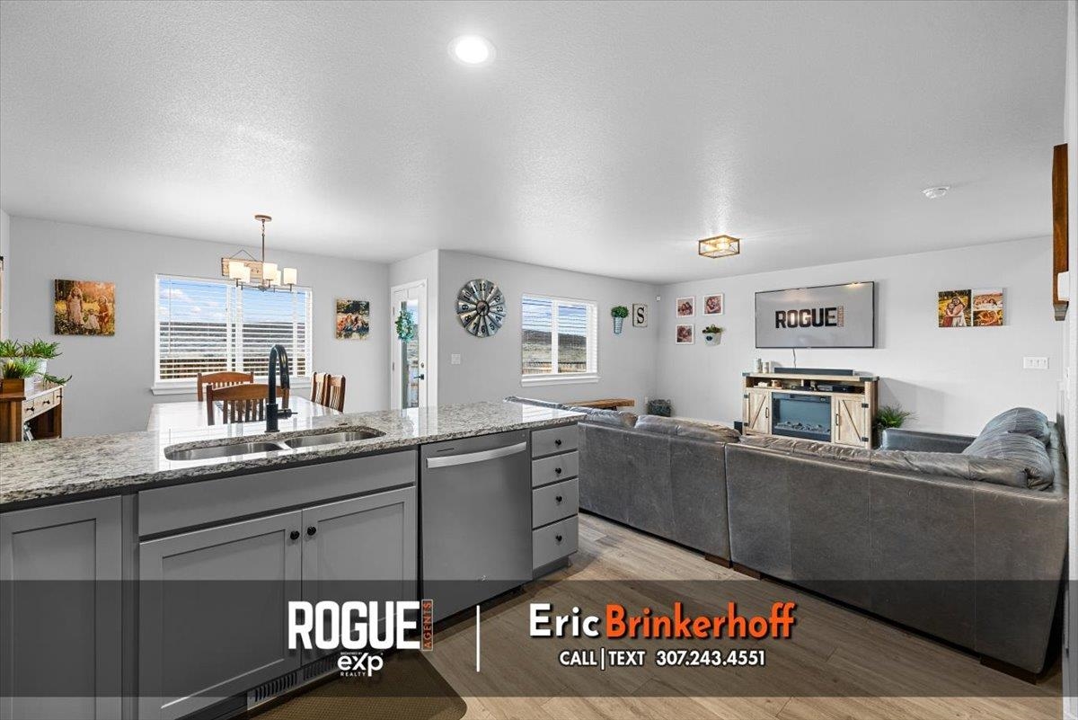 6724 Rogue River Road Casper, WY 82604 - Photo 24 of 50