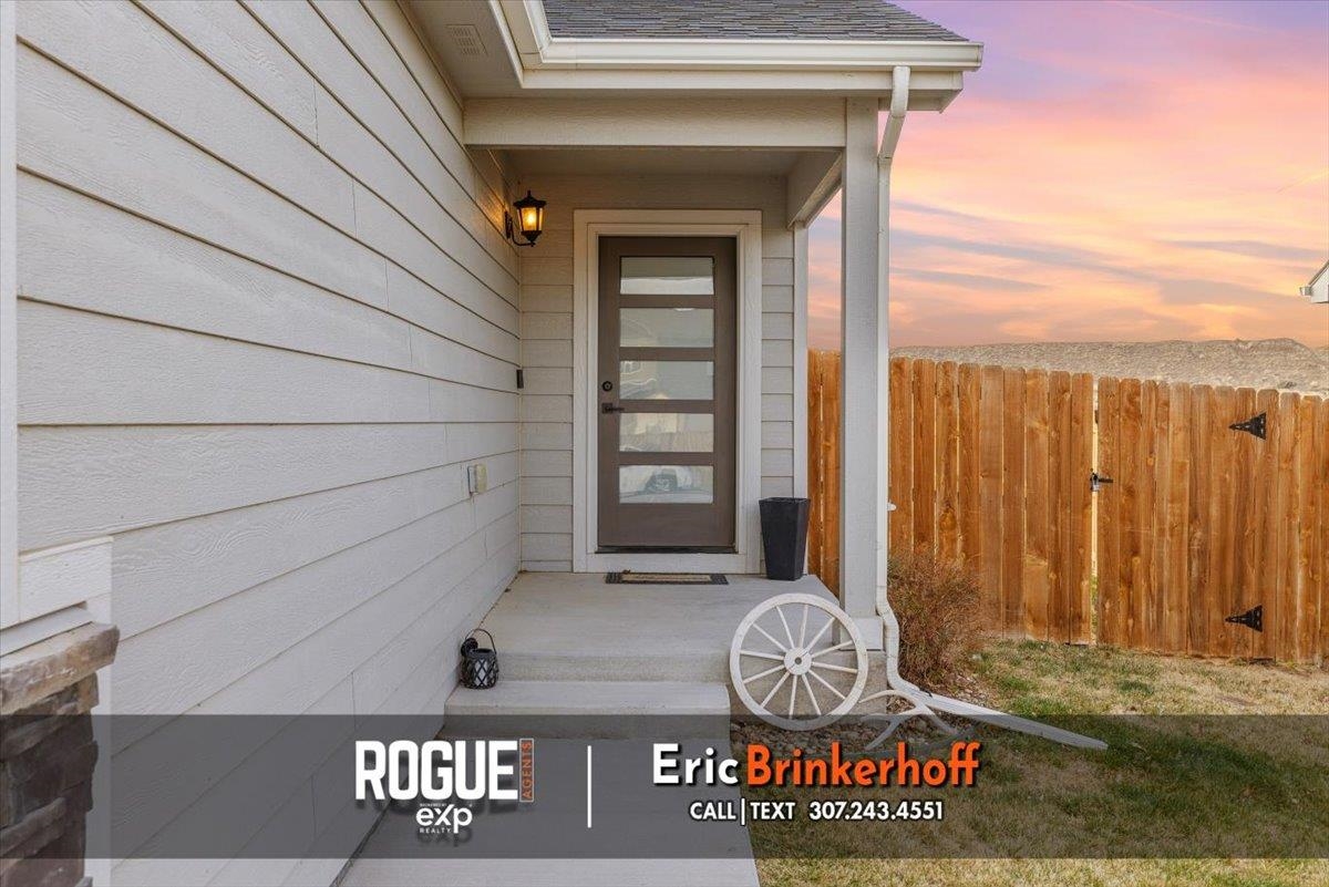 6724 Rogue River Road Casper, WY 82604 - Photo 5 of 50