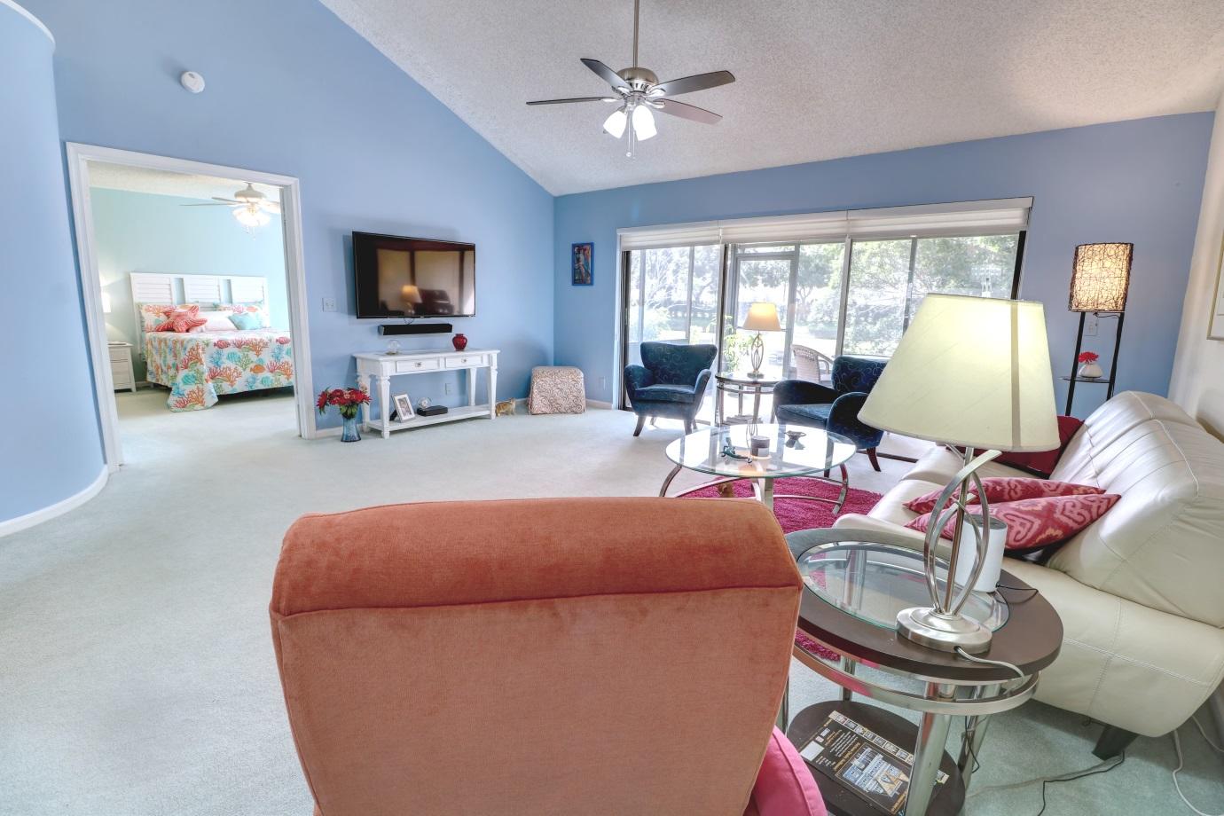 20945 Boca Ridge Drive South Boca Raton, FL 33428 - Photo 13 of 56 Living Room