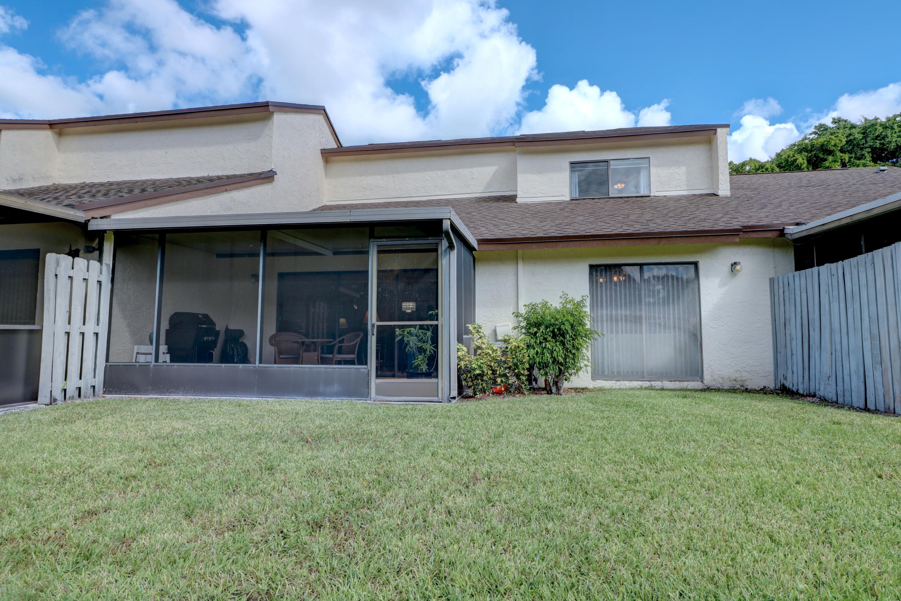 20945 Boca Ridge Drive South Boca Raton, FL 33428 - Photo 34 of 56 Rear