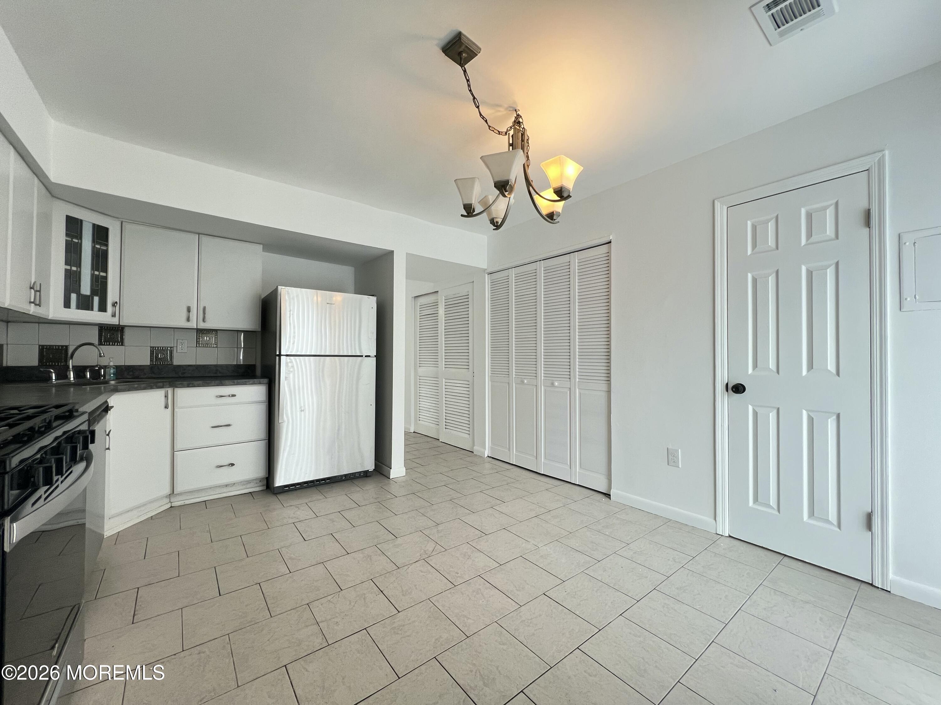 29 Sawmill Road Brick, NJ 08724 - Photo 11 of 21 IMG_1568