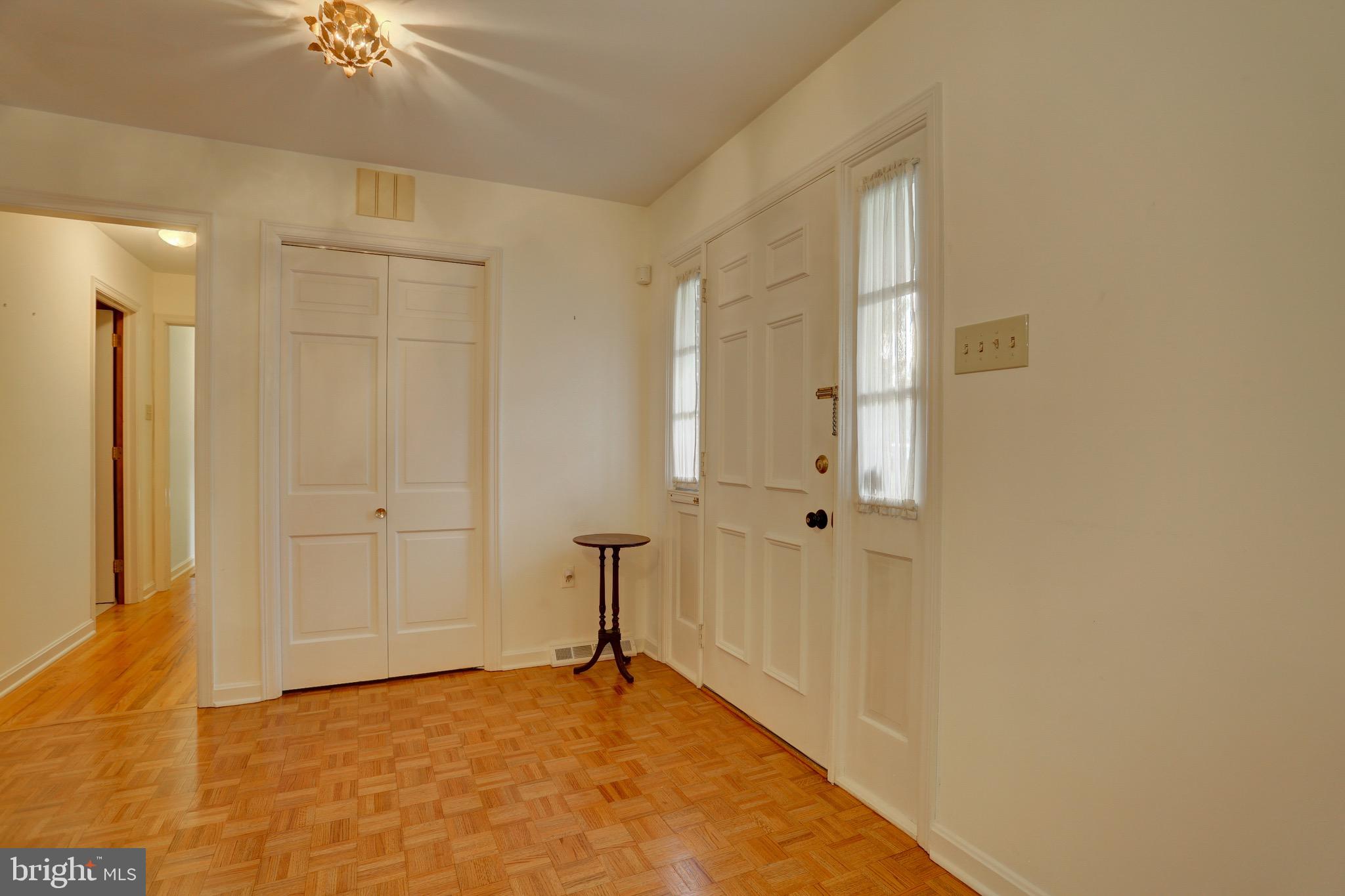 1275 Meadowbrook Road Lancaster, PA 17603 - Photo 11 of 54 Gallery Image 11