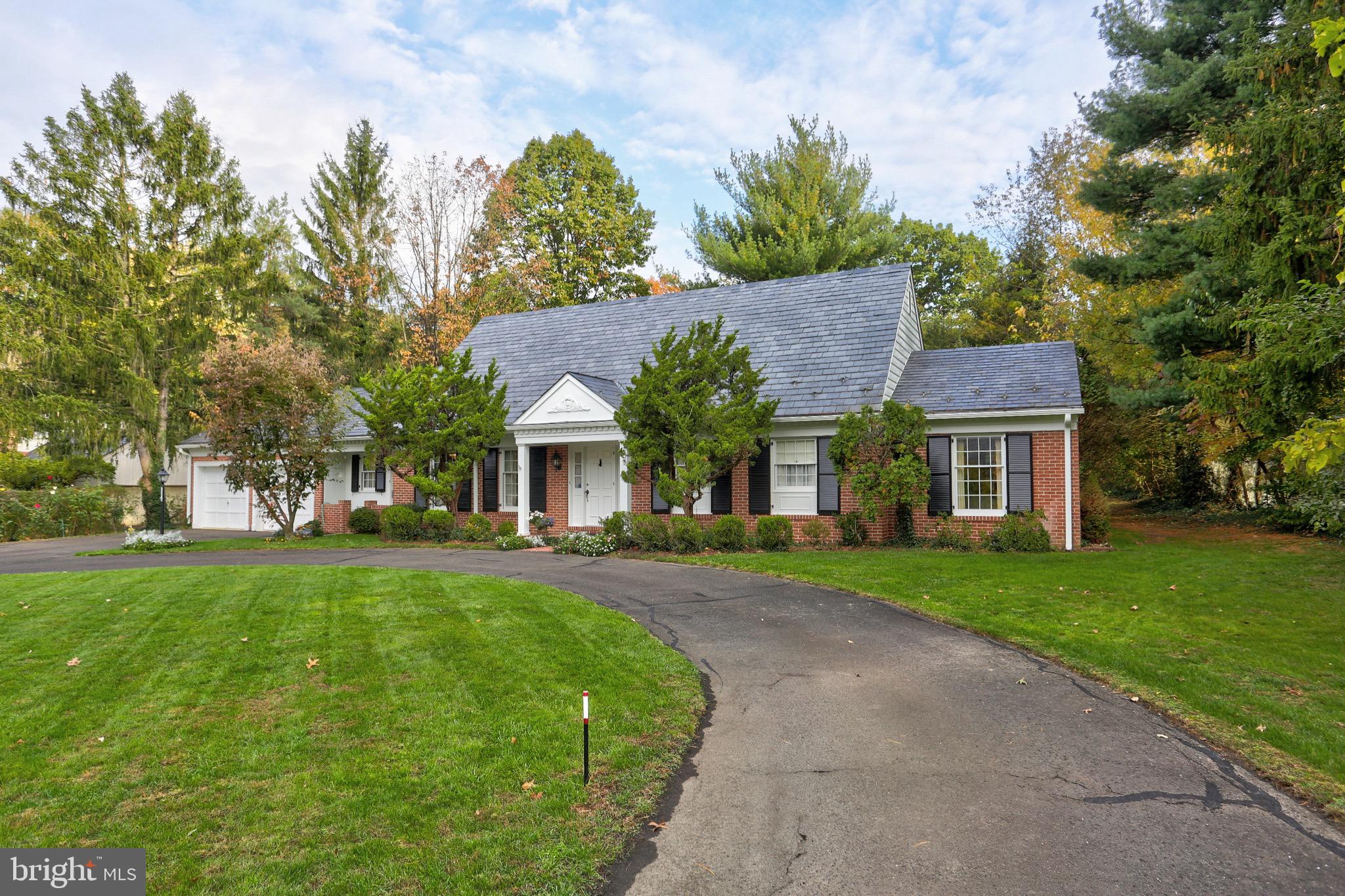 1275 Meadowbrook Road Lancaster, PA 17603 - Photo 3 of 54 Gallery Image 3