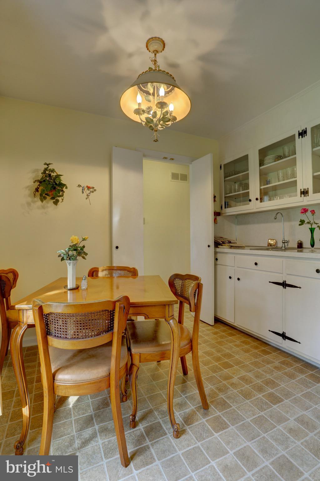 1275 Meadowbrook Road Lancaster, PA 17603 - Photo 32 of 54 Gallery Image 32