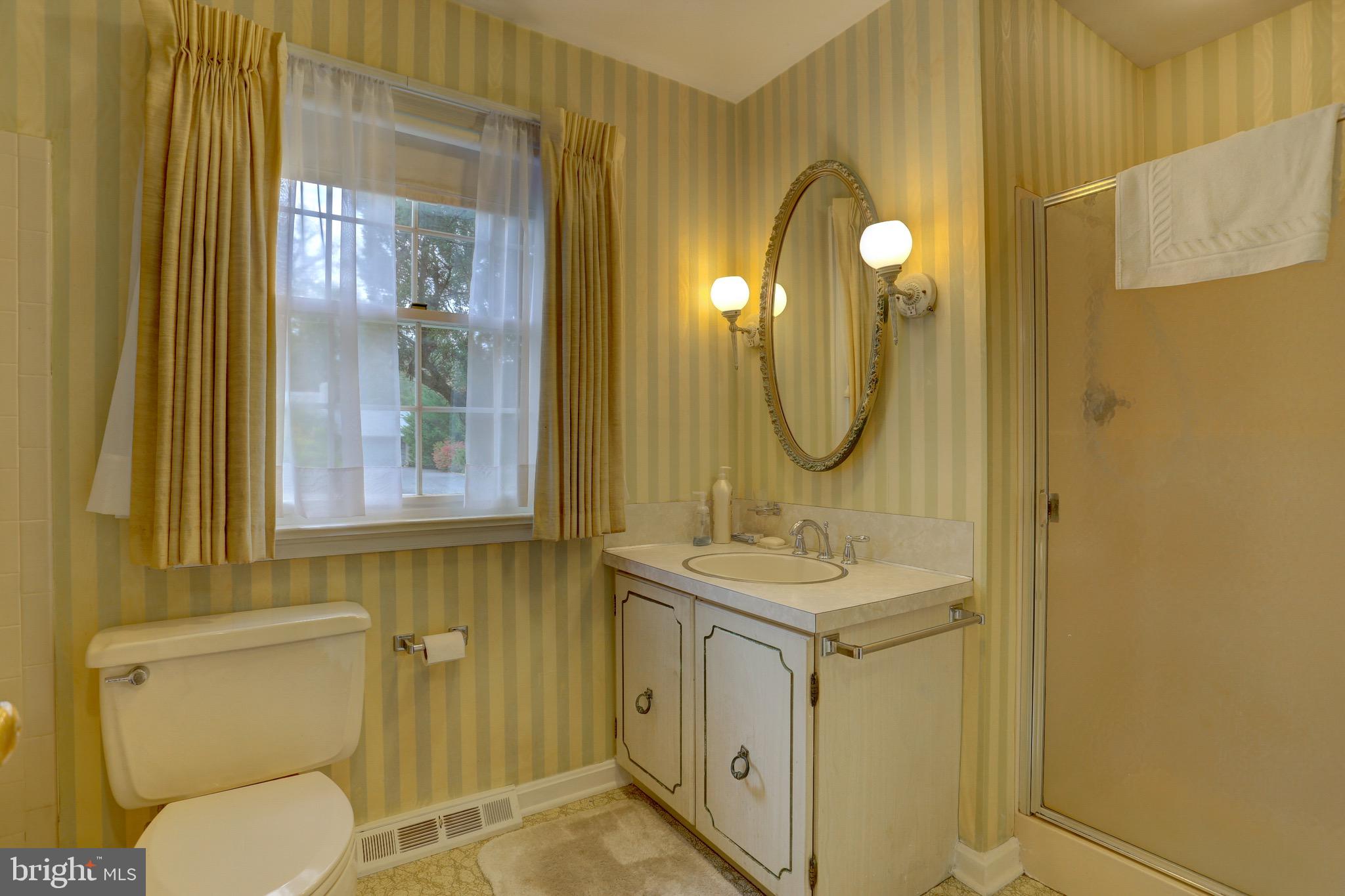 1275 Meadowbrook Road Lancaster, PA 17603 - Photo 34 of 54 Gallery Image 34