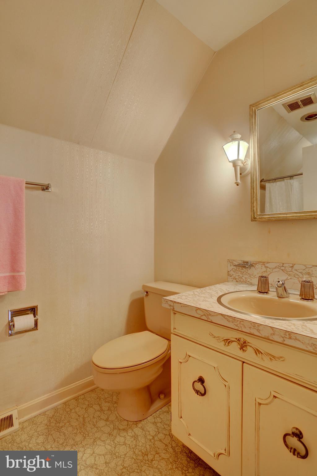1275 Meadowbrook Road Lancaster, PA 17603 - Photo 40 of 54 Gallery Image 40